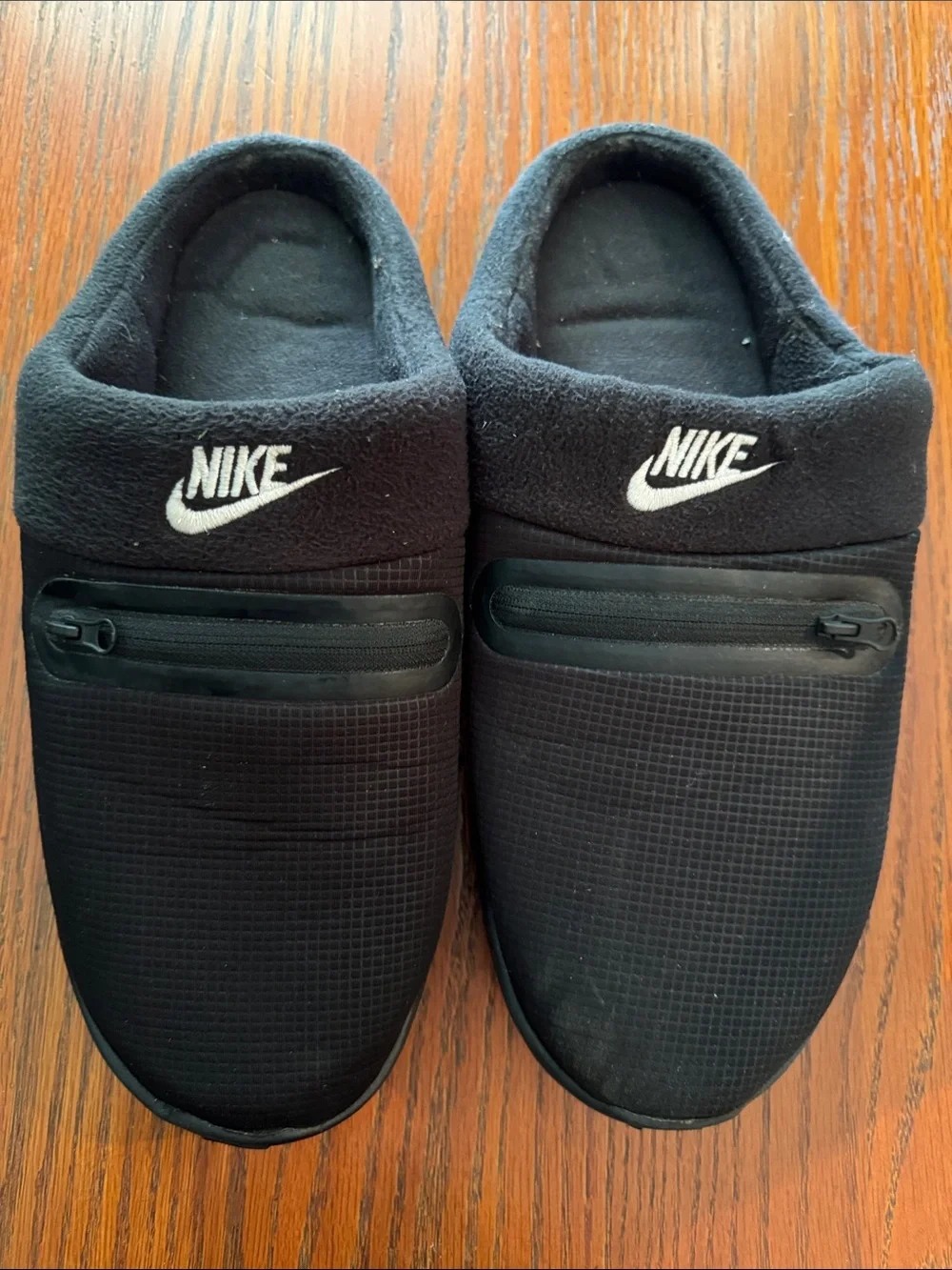 Nike Men's Black Slip-On Zippered Casual Slippers